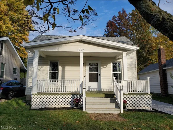 597 Alpha Ave, Akron, OH 44312