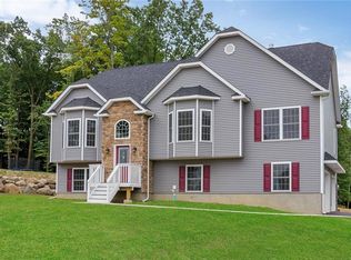 46 Swan Hollow Rd, New Windsor, NY 12553