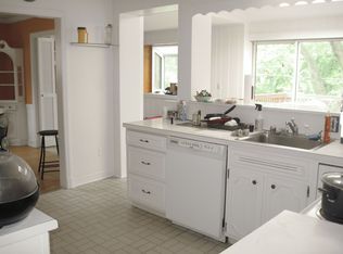 5176 Linnean Ter NW, Washington, DC 20008