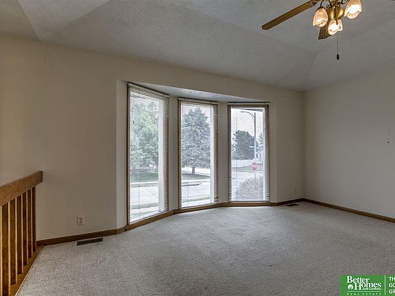 3rd image of 14336 S 35th St