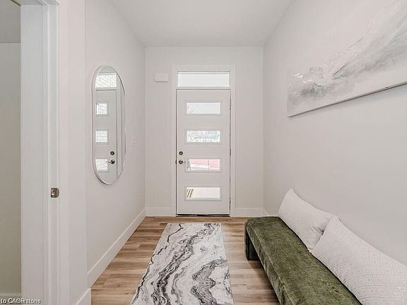 3rd image of 498 Karn St