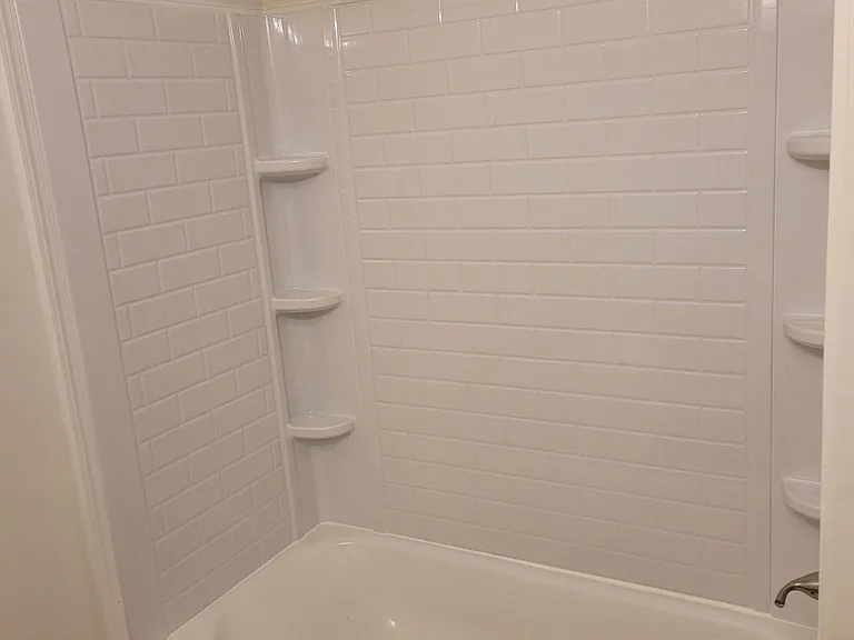 2302 Dalebrook Ct — Photo 4