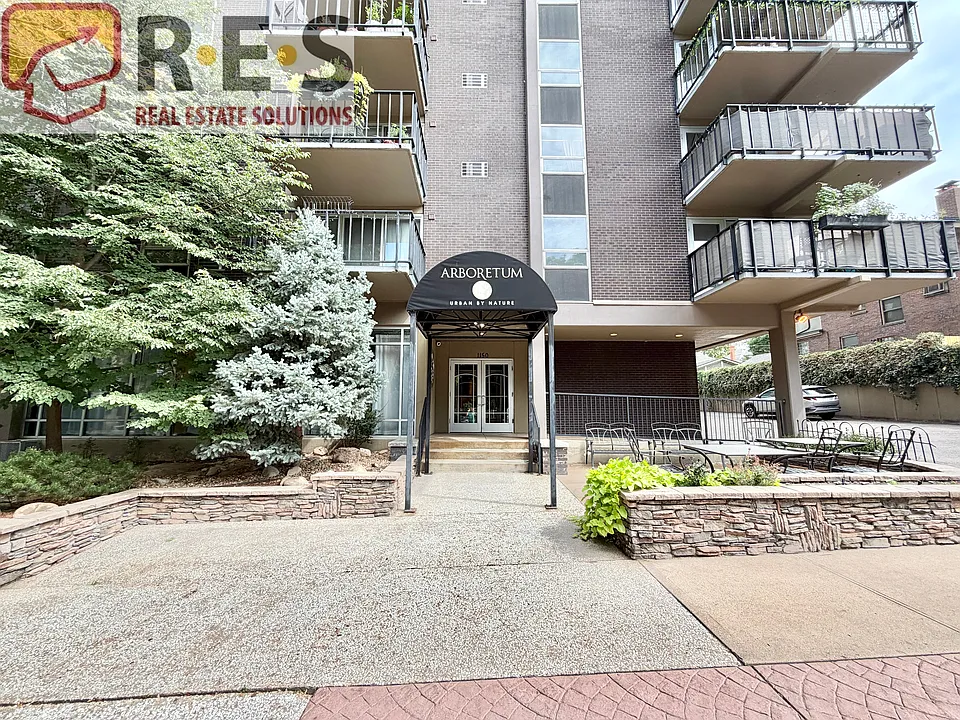 1150 Vine St #203