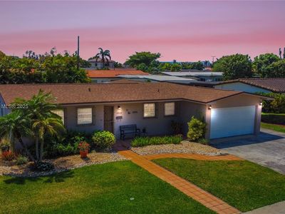 8930 SW 19th St, Miami, FL, 33165