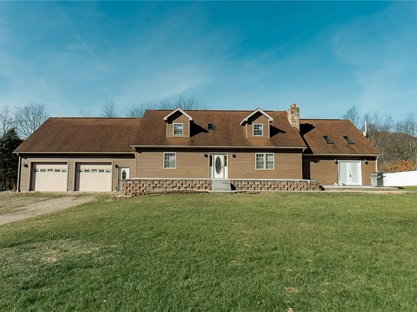 686 N Ridge Rd, Shelocta, PA 15774