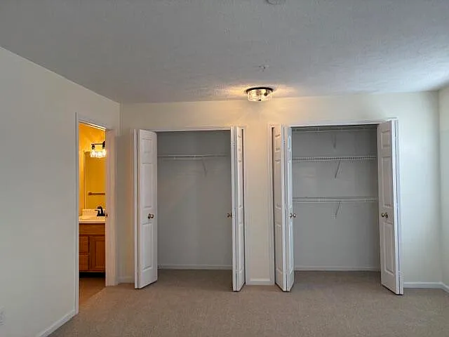 4303 Inverness St — Photo 21