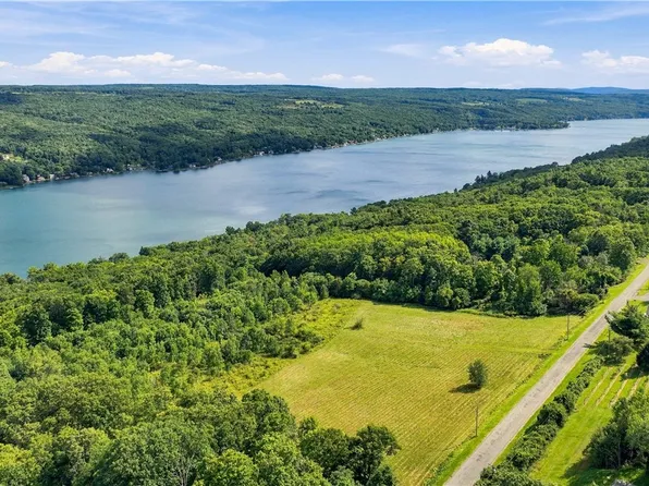 4505 Vine Rd, Penn Yan, NY 14527