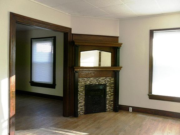 2nd image of 222 Illinois Ave APT A