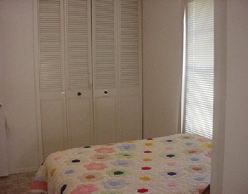 2nd image of 7702 GLEN MEADOWS DR