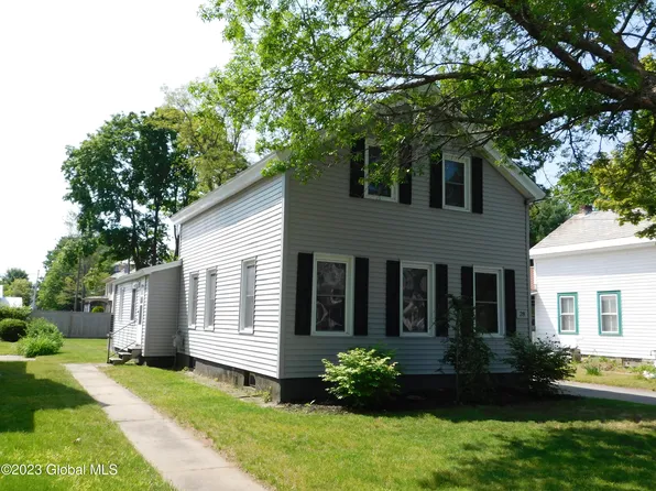 28 W Notre Dame Street, Glens Falls, NY 12801