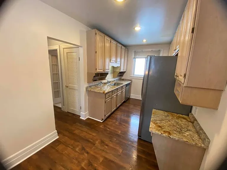 27509 Long St — Photo 20