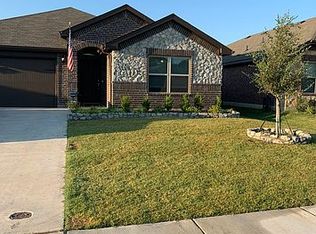 208 High Point Way, Justin, TX 76247