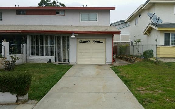 2nd image of 1410 Meadow Dr