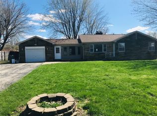 27 E Stop 13 Rd, Indianapolis, IN 46227