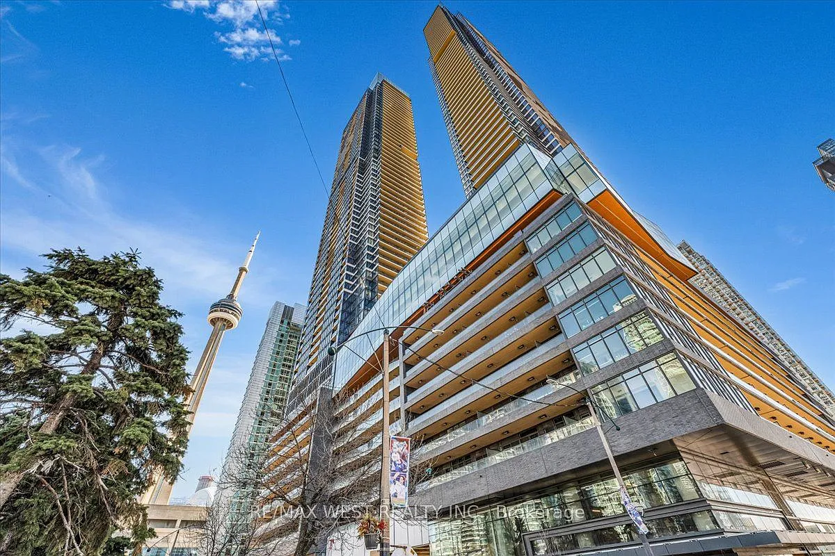 3 bed, $9,000 — Photo 1