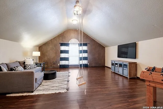 823 Peg Oak — Photo 24