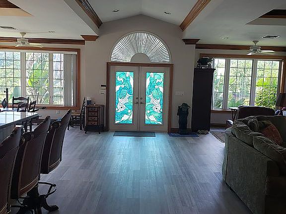 4th image of 305 Storter Ave N #11