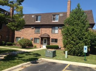 2302 Century Point Ln APT F, Glendale Heights, IL 60139