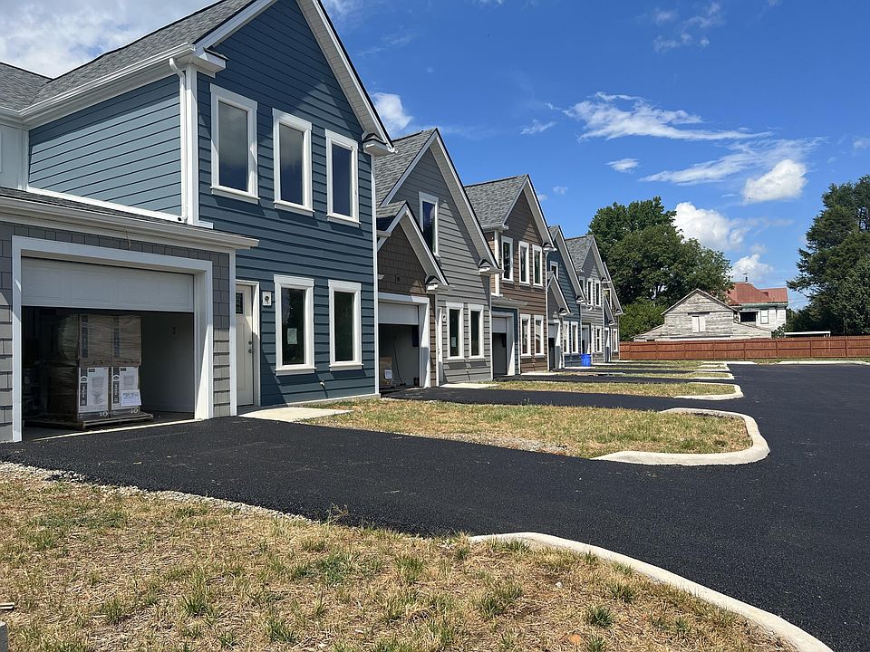 132 W Calhoun St, Salem, VA 24153 MLS 897439 Zillow