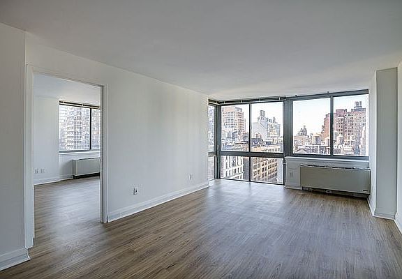 5th image of 800 Avenue Of The Americas APT 12F