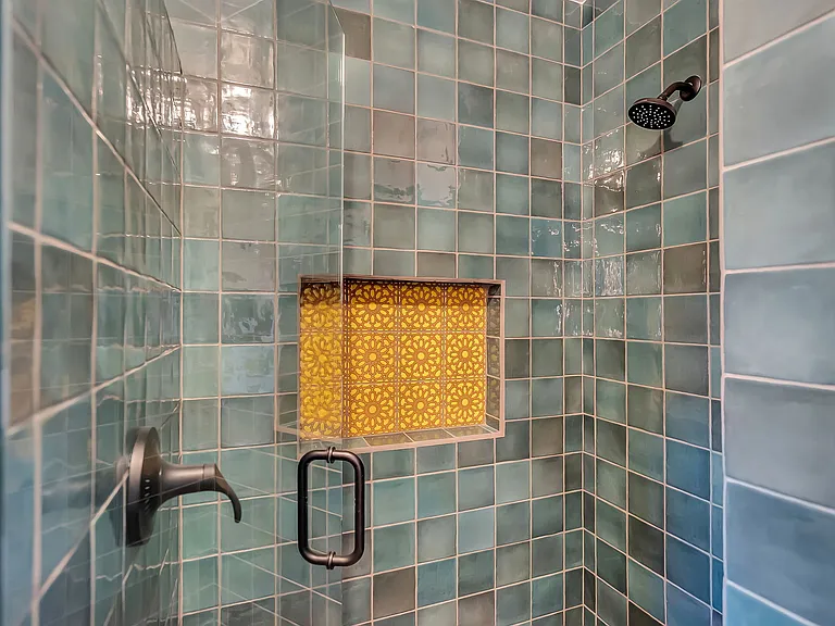 4654 Merrill Ave — Photo 40