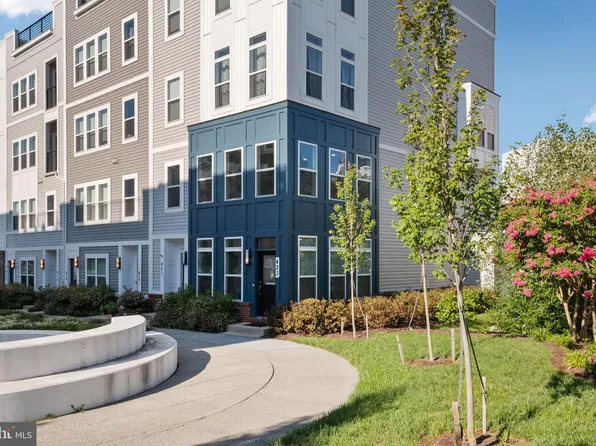 423 Mahan Ln, Annapolis, MD 21401