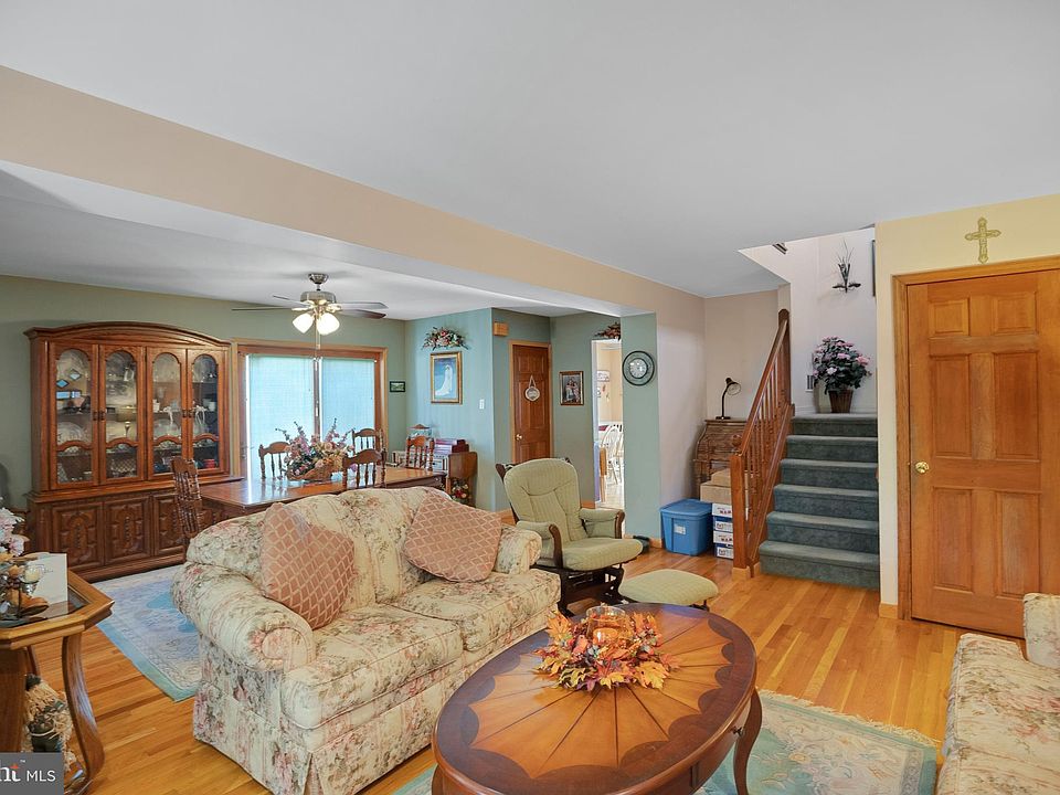 461 Paoli Ave, Philadelphia, PA 19128 Zillow