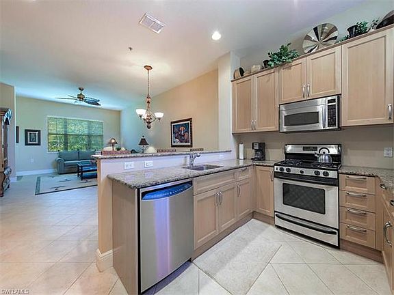 5th image of 3730 Montreux Ln APT 202