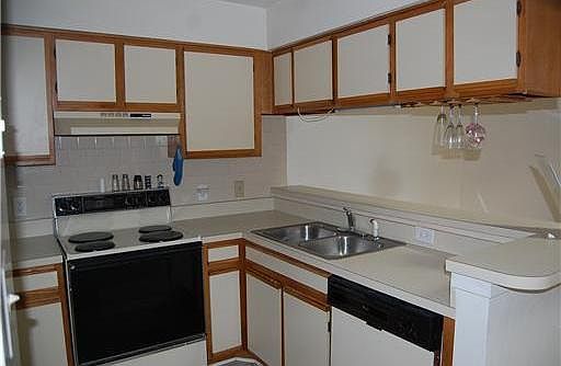 4th image of 3960 Appaloosa Ln APT 201