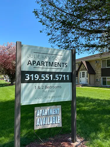 1506 E Ave NW #4B Photo 1