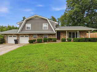 8269 Clipper Dr, Chattanooga, TN 37421