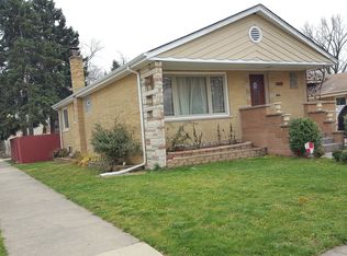2701 W 96th Pl, Evergreen Park, IL