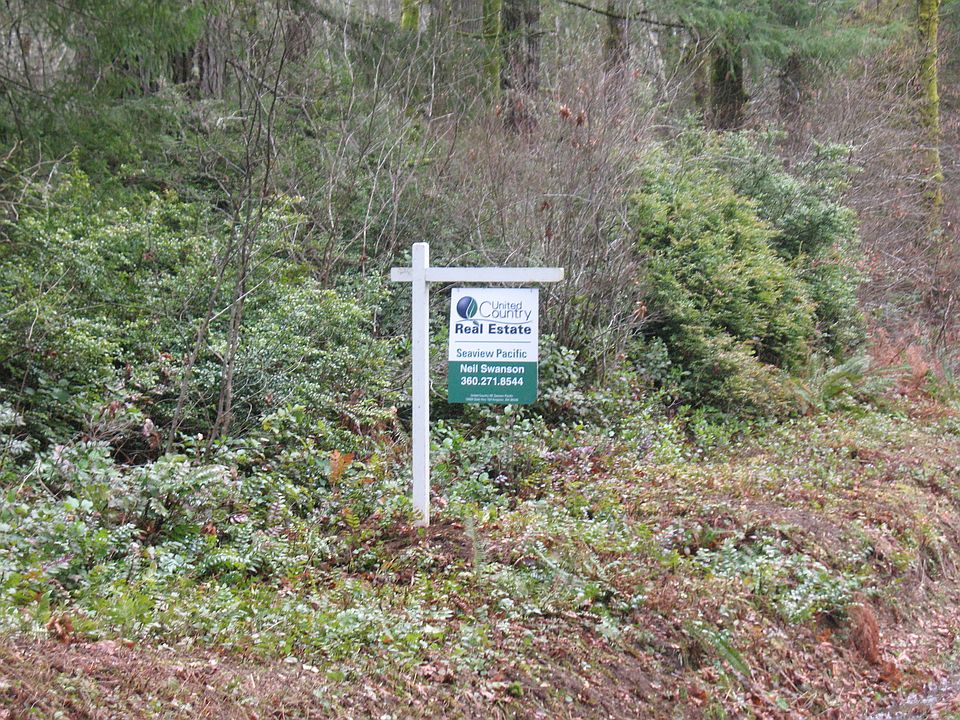 2nd image of 1 Acre E Harstine Island Rd N