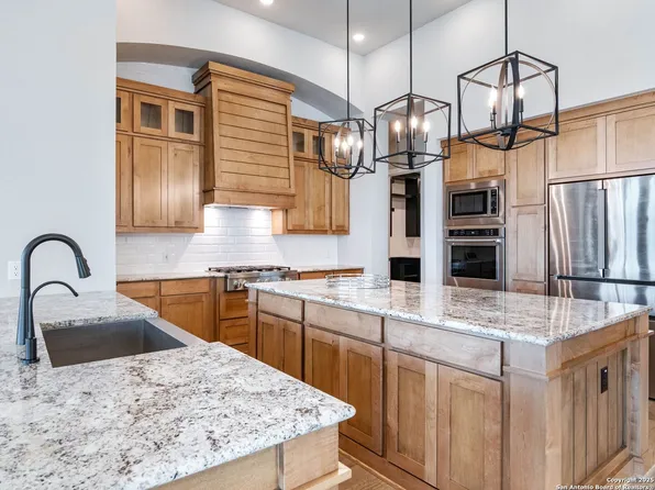 2129 Glendon Drive, San Antonio, TX 78260
