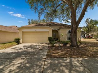 912 Grand Canyon Dr, Valrico, FL 33594