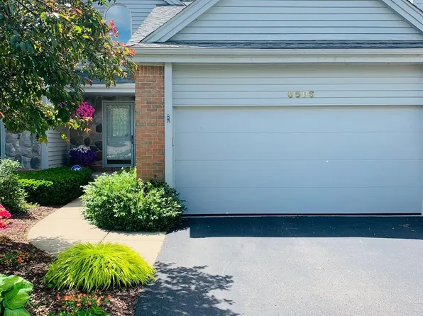 6586 Scenic Pines Ct, Clarkston, MI 48346