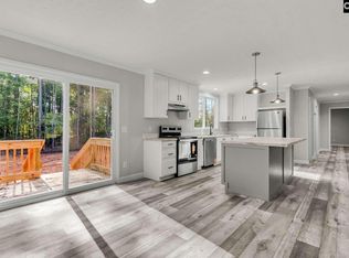 552 Selena Cir, Holly Hill, SC 29059