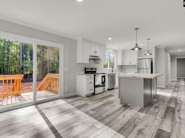 552 Selena Cir, Holly Hill, SC 29059
