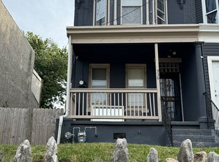 936 State St, Camden, NJ 08102