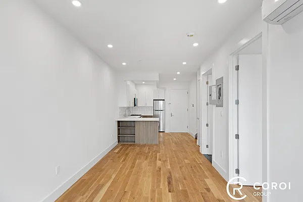 Rented by Coroi Corp | media 17