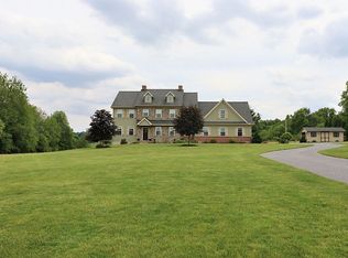 24 Truce Rd, New Providence, PA 17560