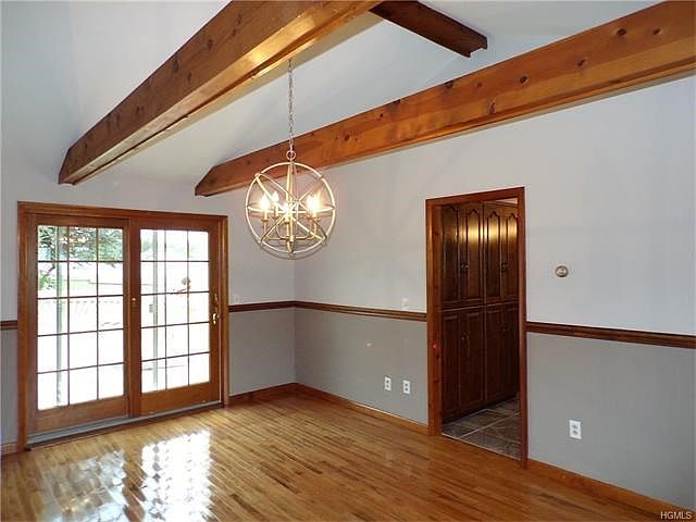 Dining room with Anderson slider leading to large back deck