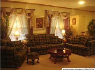 316 Brown Hills Rd, Byhalia, MS 38611