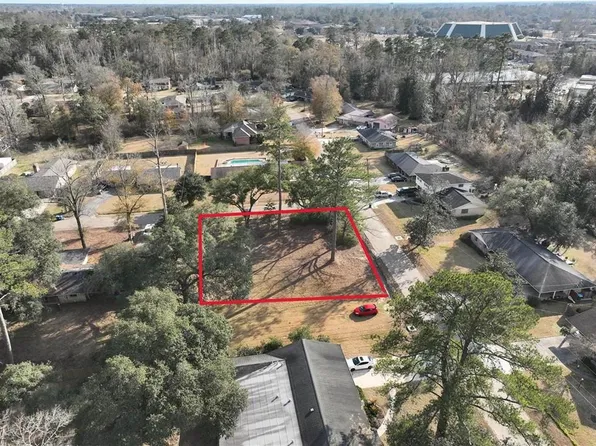 24 Darrell Dr, Hammond, LA 70401