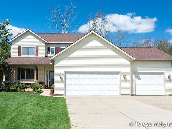 2nd image of 283 Creekside Dr