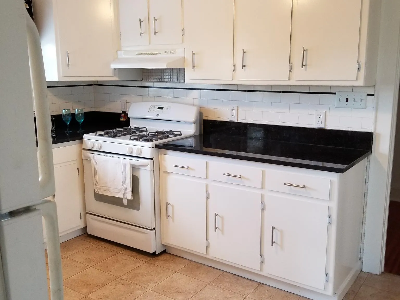 54 Newark Ave — Photo 3