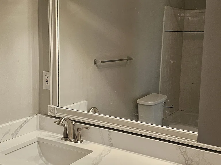 Shiawassee Cir — Photo 16