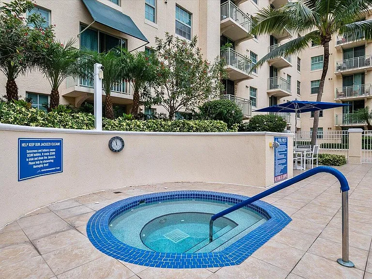 610 Clematis St #704 — Photo 30
