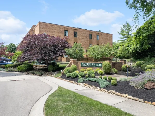 3542 Amberacres Dr #304N, Cincinnati, OH 45237