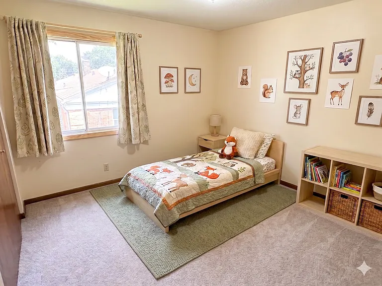 730 Russell Rd — Photo 5